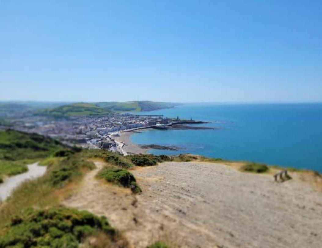 Сasa de vacaciones Cozy 2 Bedroom Static Caravan In Clarach Bay , Aberystwyth