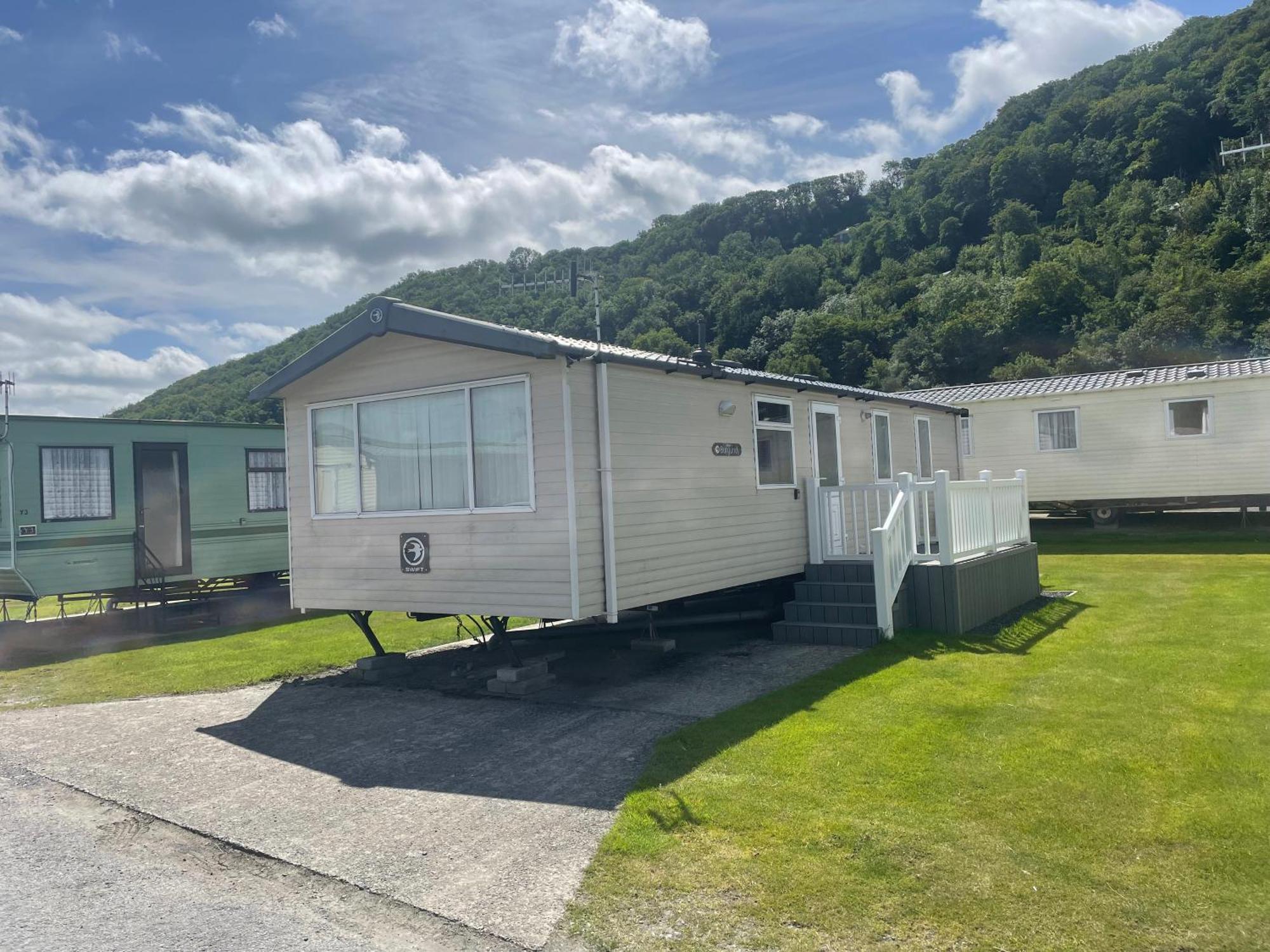 Сasa de vacaciones Cozy 2 Bedroom Static Caravan In Clarach Bay ,